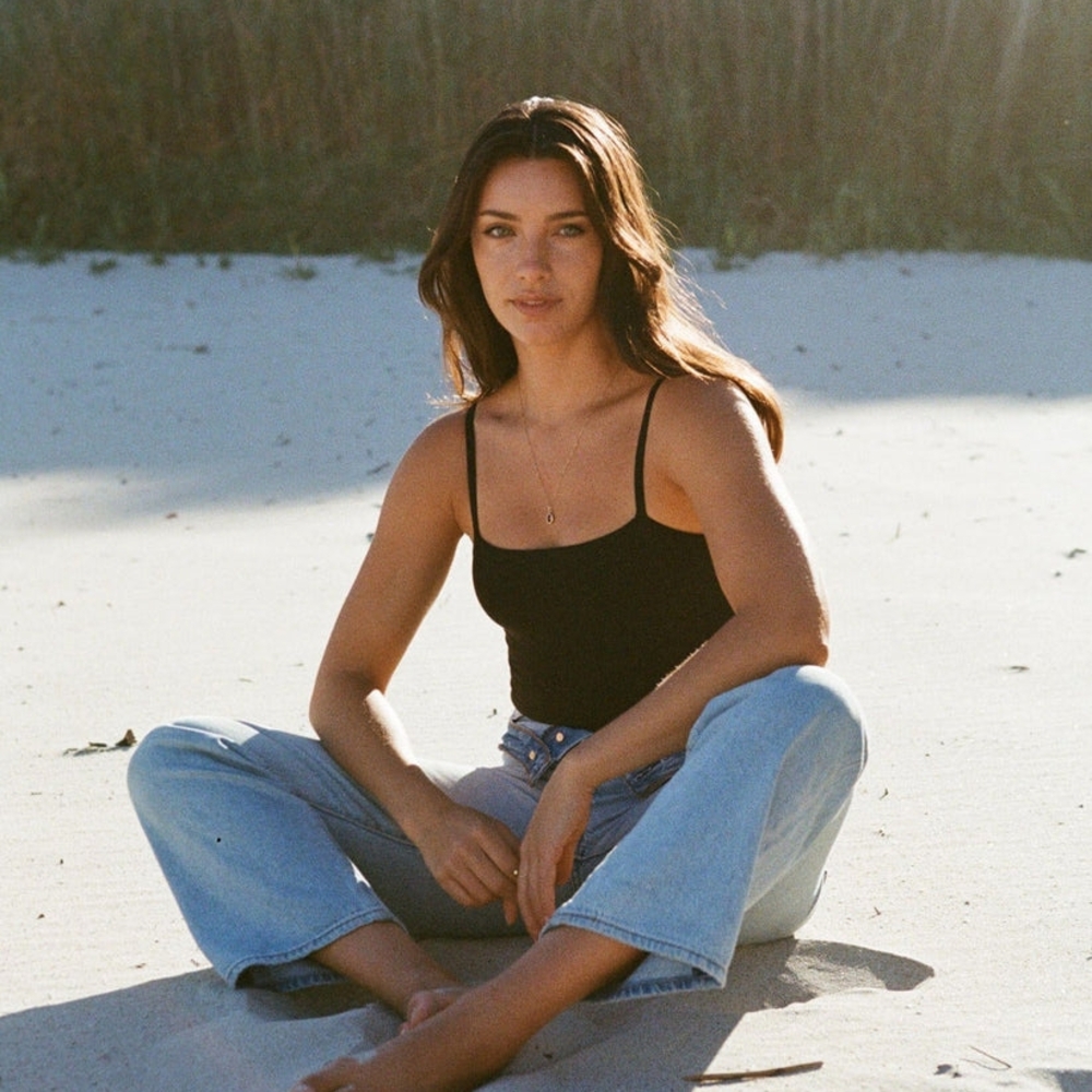 Huha Black Tata Crop Cami